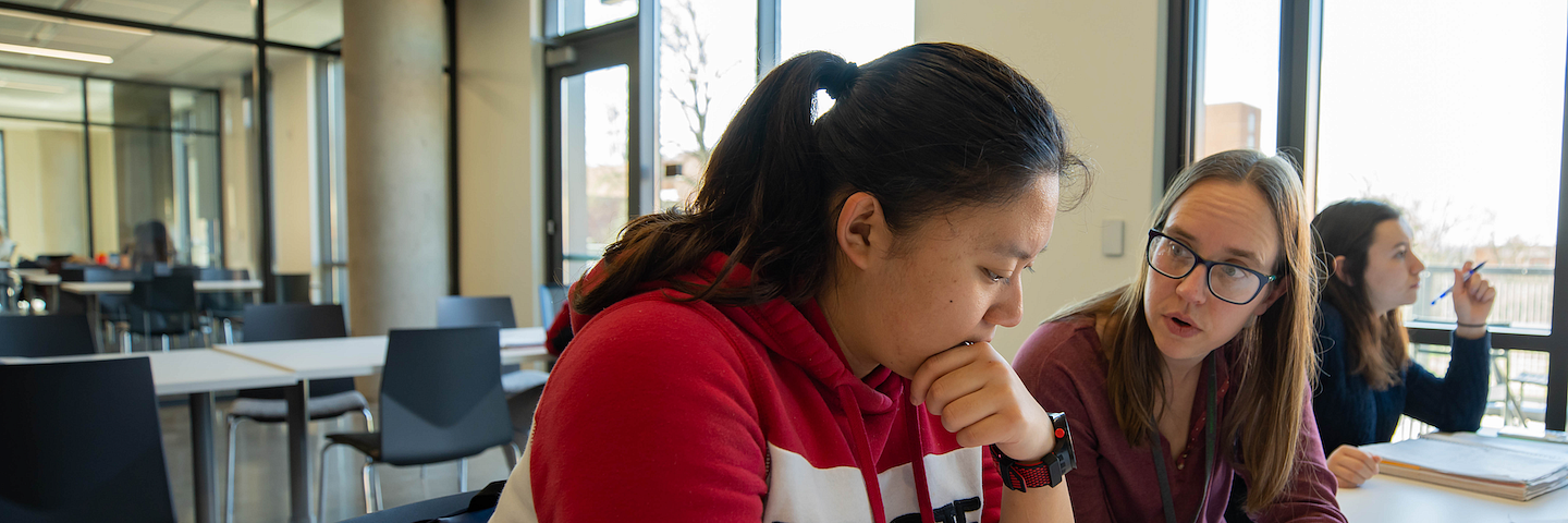 Faculty and student interaction in Tykeson Hall, U of O