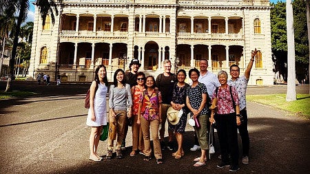 The Environment Initiative partnered with APRU Sustainable Cities and Landscape Hub (APRU SCL) to support students traveling to Honolulu to explore place-based climate resilience solutions across the Pacific Rim.