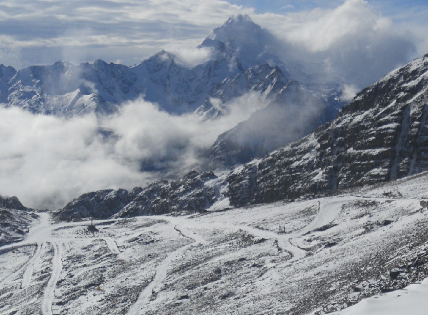 Snowy mountainscape