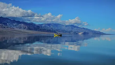 lake in death valley 