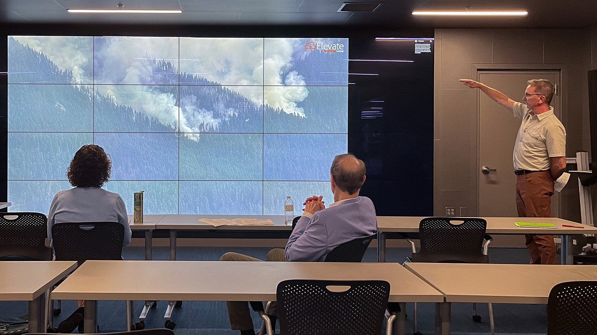 Doug Toomey demonstrates the ALERTWildfire camera system