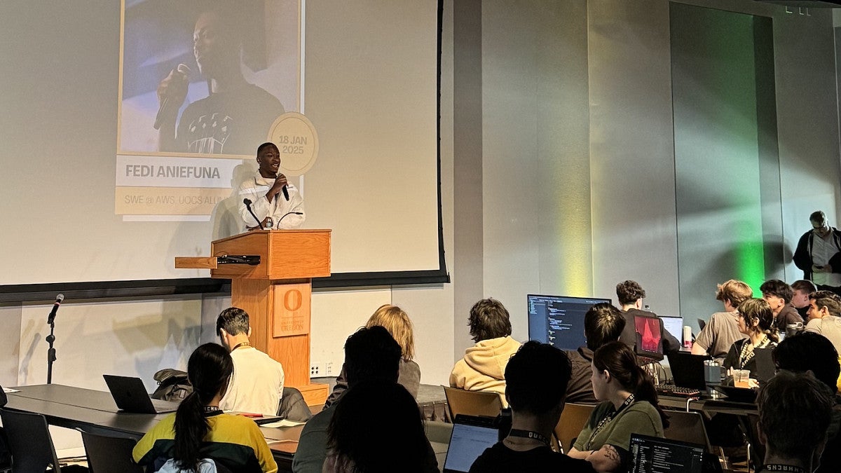 Computer Science Alumni Fedi Aniefuna giving keynote at Hackathon