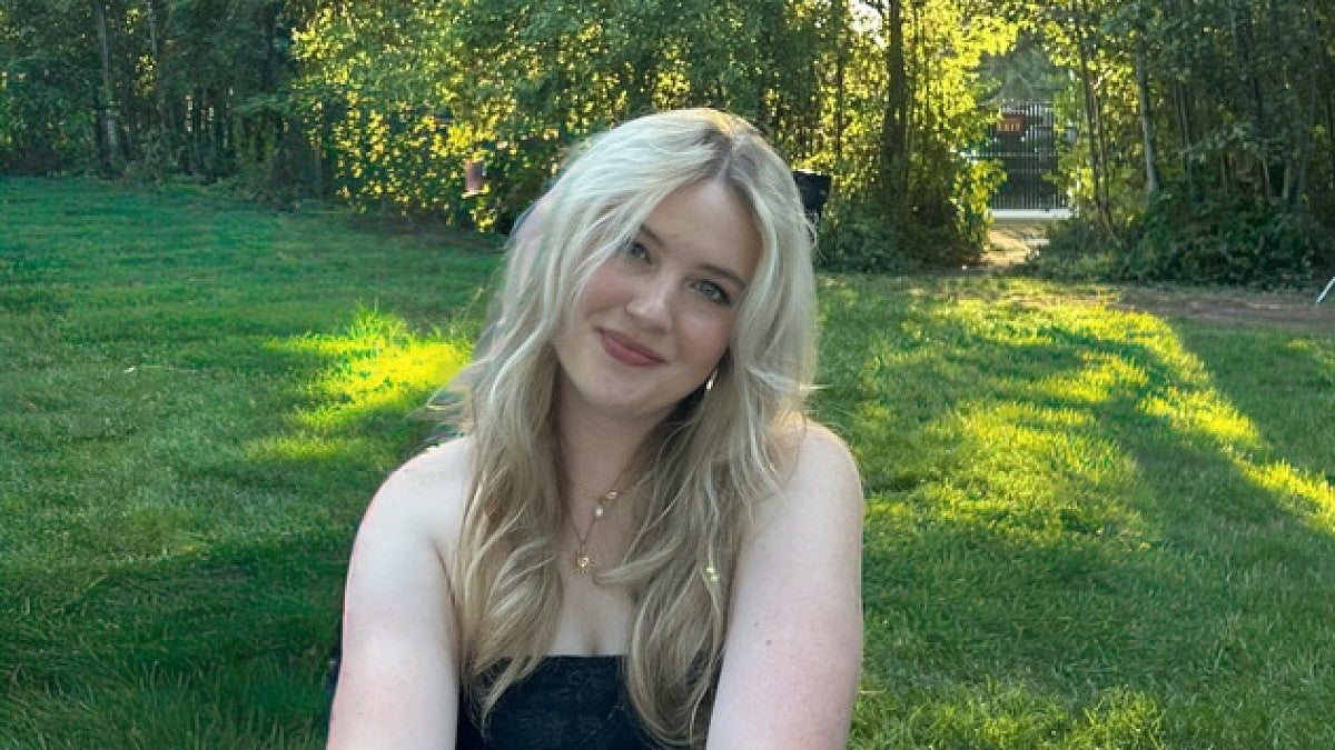 cinema studies student, Elle Thompson, internship story