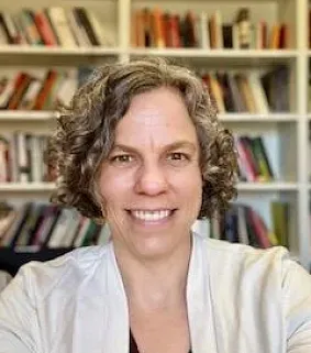 selfie of Lanie Millar