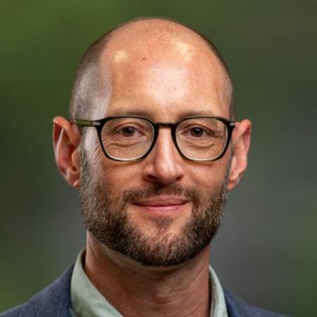 Portrait of Elliot Berkman