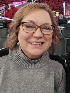 Portrait of Debi Brannan
