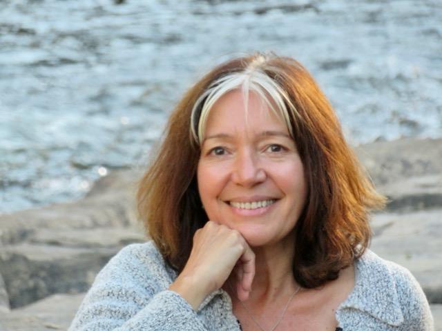 Portrait of Fabienne Moore