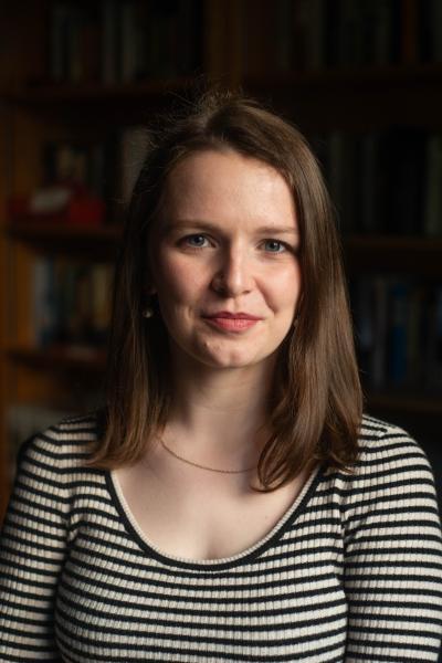 Portrait of Kelly Morgan