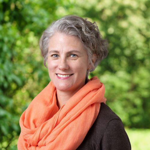 Portrait of Kelley Howarth