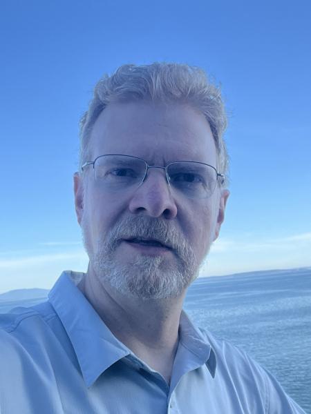 Portrait of Peter Alilunas