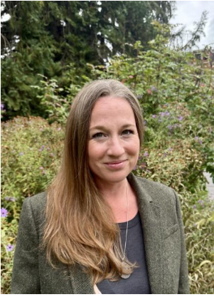 Portrait of Shelly Watson