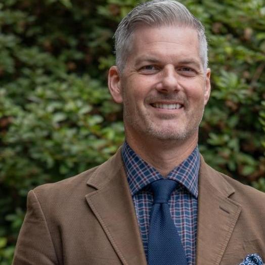 Portrait of Tobin Hansen