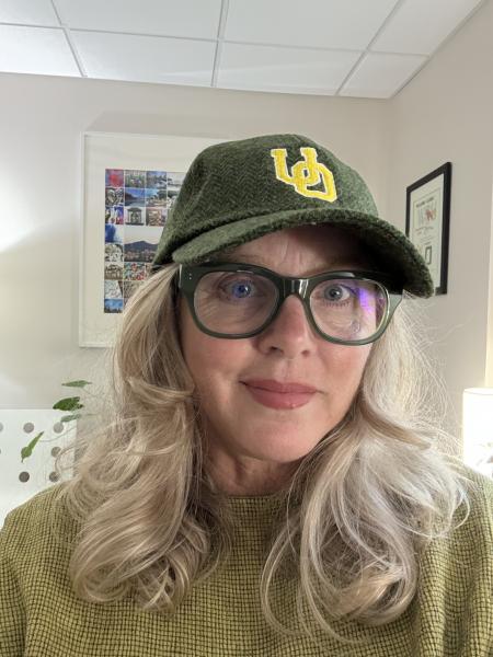 Portrait of Wendy Morris Andrew
